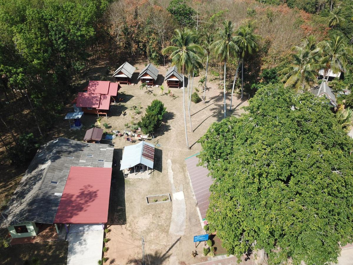 Mr Bao Homestay & Bungalows เกาะยาวน้อย ภายนอก รูปภาพ
